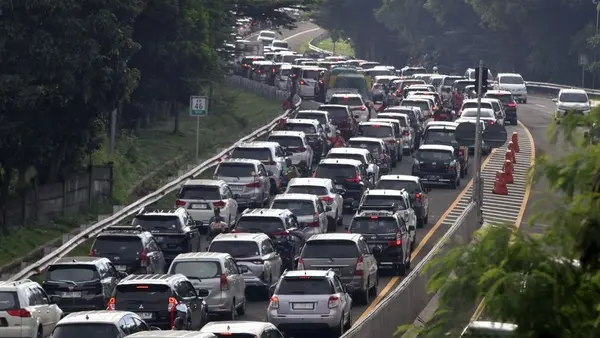 89 Ribu Kendaraan Melintas di Puncak Bogor Via Tol di H+2 Lebaran Kemarin