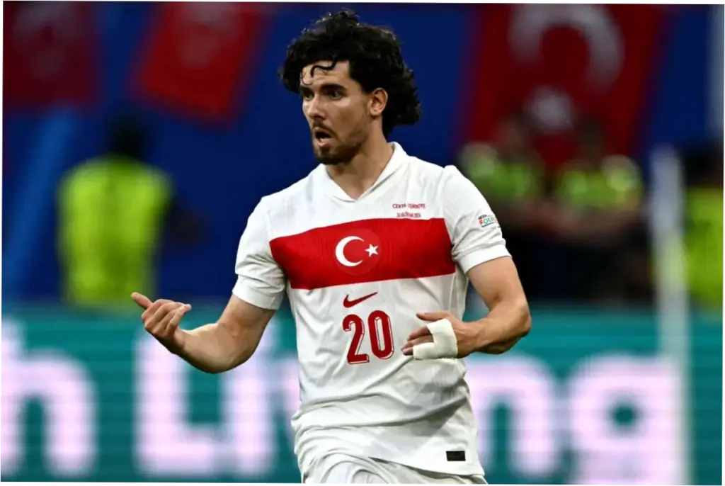 Ferdi Kadıoğlu, Bintang Baru Sepak Bola Turki yang Menggelegar