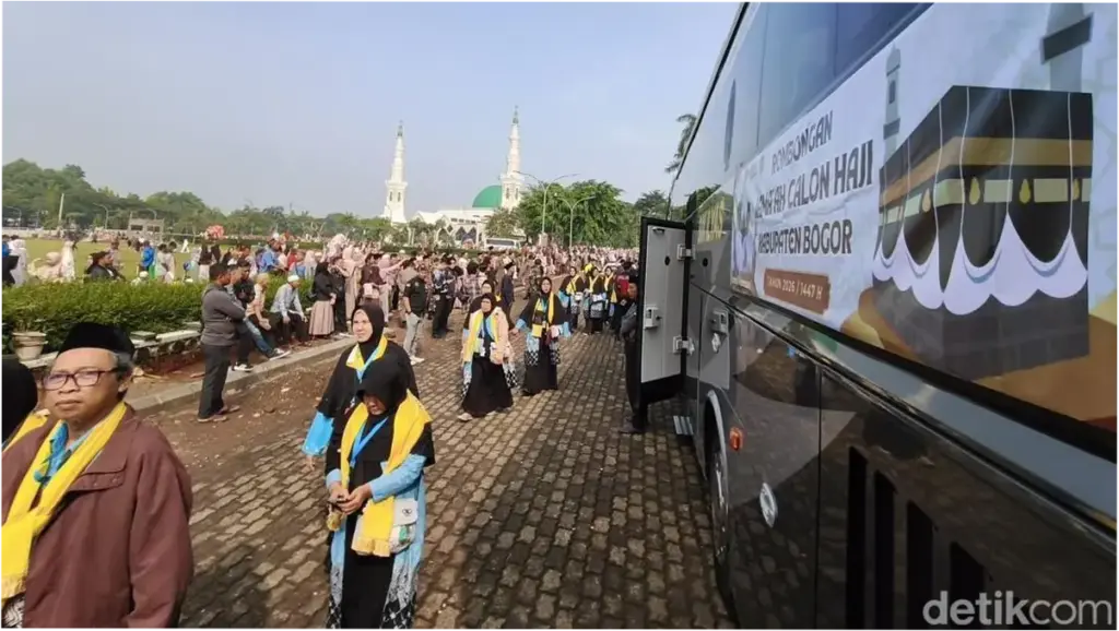 445 Jemaah Haji Berangkat dari Kabupaten Bogor, Termuda Usia 17 Tahun