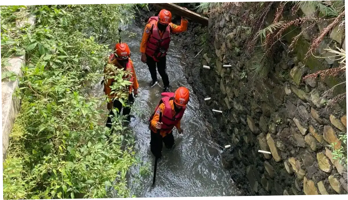 Bocah 4 Tahun yang Hanyut di Kali Bogor Ditemukan Meninggal Dunia