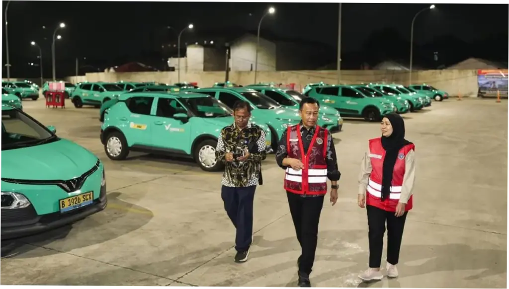 Kemenhub Sidak Pool Taksi Green SM di Bekasi Usai Kecelakaan Kereta