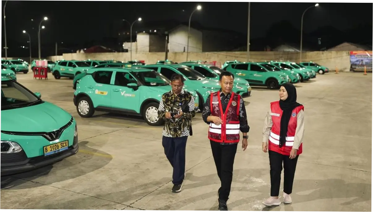 Kemenhub Sidak Pool Taksi Green SM di Bekasi Usai Kecelakaan Kereta