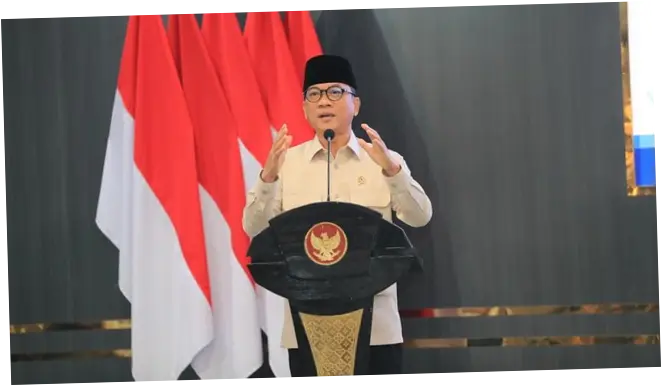 Mendes Puji Kebijakan Prabowo yang Tak Naikkan Harga BBM Subsidi