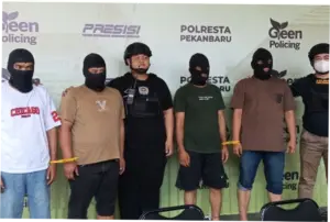 Penarikan Kendaraan Berujung Pengeroyokan di Riau, 4 Debt Collector Ditangkap