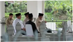 Prabowo Subianto Berziarah ke Makam Kakek-Nenek: Mengenang Sejarah Keluarga