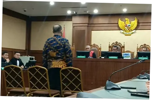 2 Hakim Dissenting Opinion: Ibam Eks Konsultan Nadiem Harusnya Dibebaskan