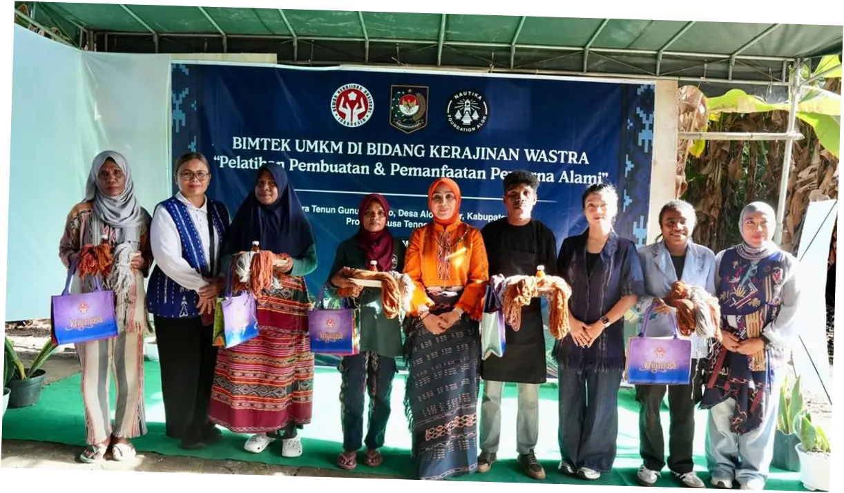 Bekali Keterampilan Wastra, Dekranas Gelar Bimtek bagi UMKM Alor