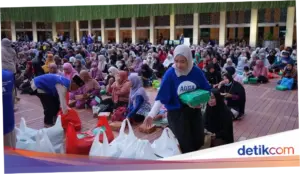 Dukung Kemaslahatan Umat, AQUA Raih Penghargaan dari Masjid Istiqlal