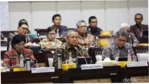 Gubernur BI Jawab Kritik Anggota DPR soal Rupiah, Pede Juli-Agustus Menguat
