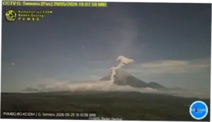 Gunung Semeru Erupsi Lagi Malam Ini, Tinggi Awan Panas Capai 2 Km