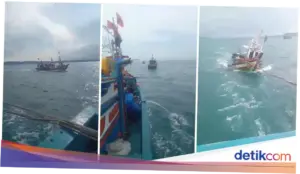 Kapal Nelayan Ditabrak Kapal Kargo di Lampung, 1 ABK Hilang