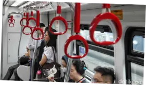 LRT Manggarai Dikebut, DPRD DKI Minta Parkir Tarif Flat untuk Warga