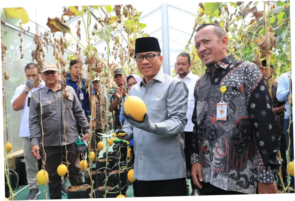 Mendes Puji Desa Tuntang Sukses Manfaatkan Dana Desa hingga Raup Rp 1,6 M