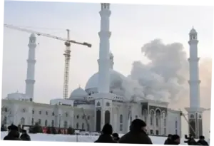 Menembus Langit: Keagungan Masjid Terbesar di Dataran Afrika