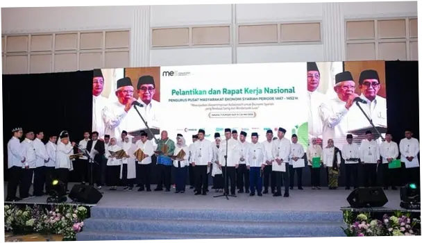 Menkop Ferry Juliantono Dilantik Jadi Ketua Harian MES Periode 2026-2031
