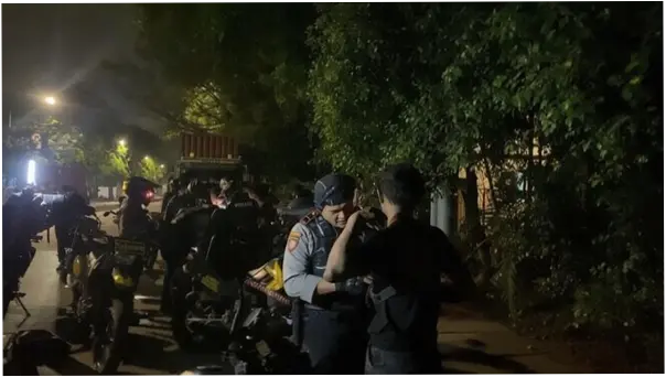 Patroli Polisi Amankan 15 Pemuda Tawuran di Jaktim, 7 Celurit Disita
