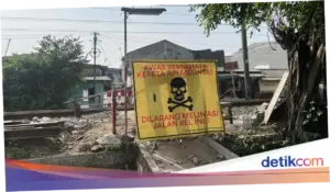 Penutupan Perlintasan Liar Rel KA di Tebet Jaksel: Upaya Meningkatkan Keselamatan