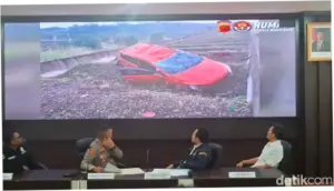 Polisi Dalami Motif Lain Pria Bunuh dan Lempar Wanita dari Tol di Bogor