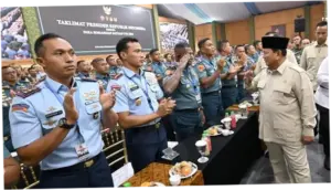 Prabowo Beri Taklimat ke 1.500 Komandan Satuan TNI, Serukan Soliditas