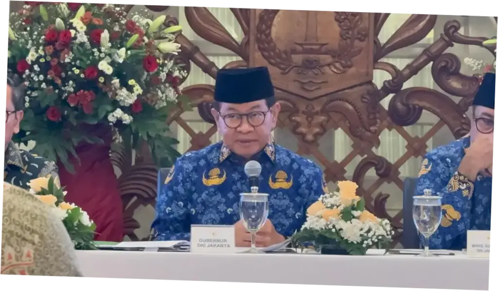 Pramono Siapkan Insentif untuk RW Tertib Pilah Sampah di Jakarta