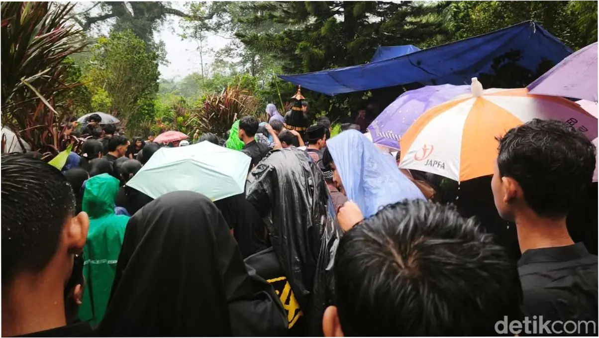 Sekeluarga Tewas Saat Kamping di Jateng Diduga Keracunan, Sampel Makanan Dicek