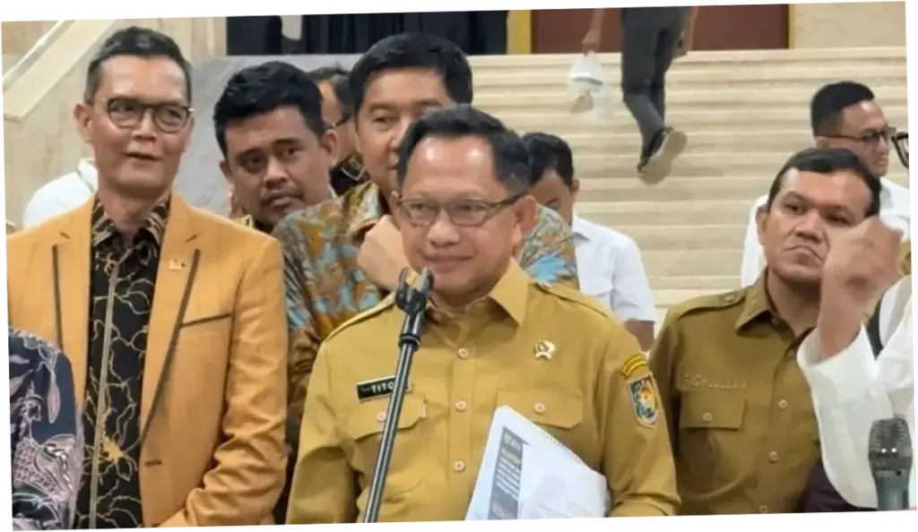Tito Karnavian Beberkan Tahapan Penanganan Pascabencana Sumatera