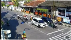 Viral Personel Damkar Pingsan Saat Naik Motor Usai Pulang Piket 24 Jam di DIY