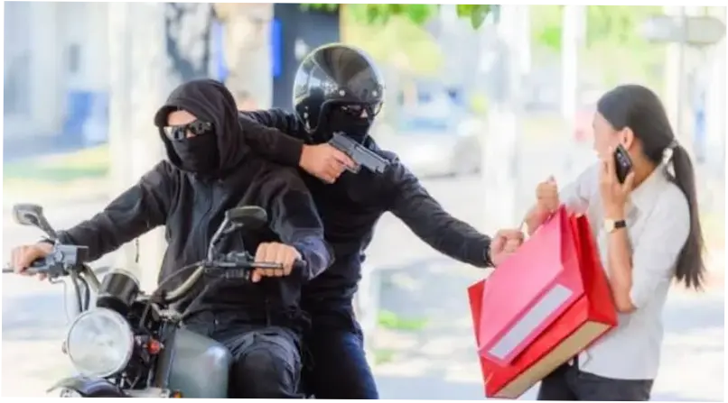 Viral WNA Dijambret di Bundaran HI, Pelaku Dikejar
