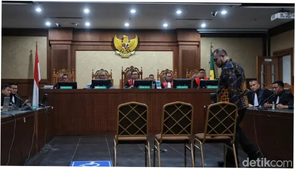 Vonis 4 Tahun Bui ke Ibam Meski Tak Terima Duit di Kasus Chromebook