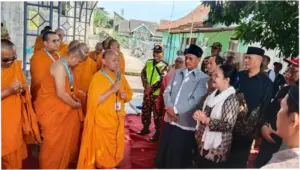 Walkot Semarang Sambut Biksu Thudong, Gaungkan Toleransi Antarumat