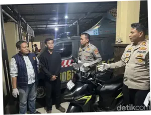 Warga Jaksel Berterima Kasih ke Polisi, Motor Hilang Dicuri Kembali Lagi