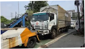 6 Fakta Ngeri Truk Seruduk Motor hingga Jatuh Korban Jiwa di Bekasi