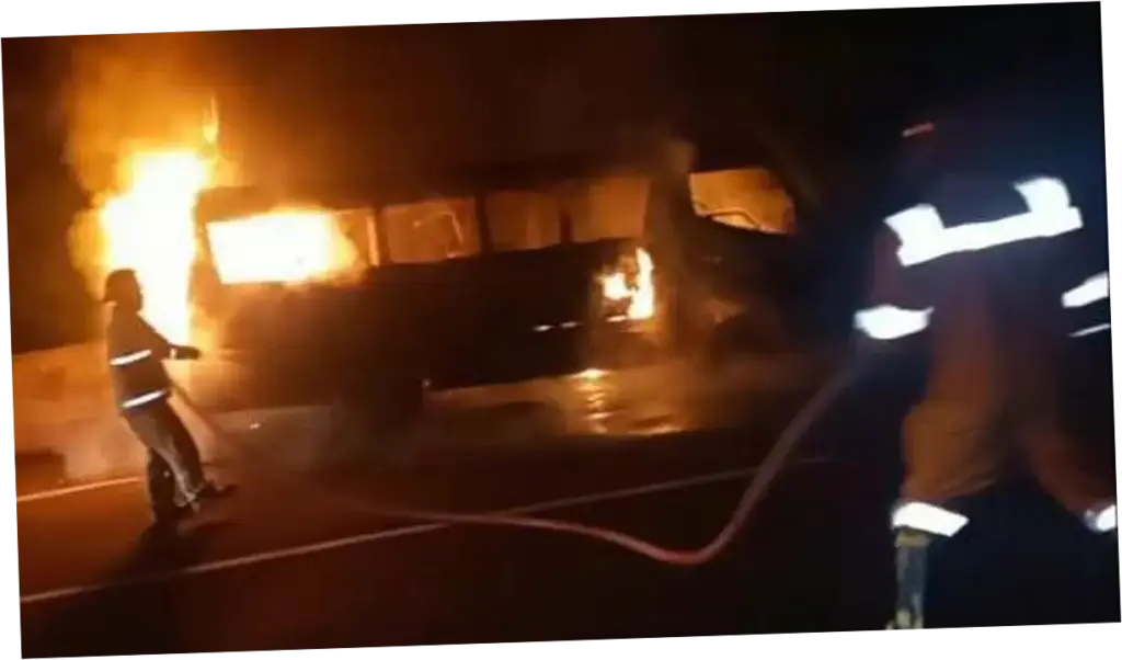 Bus Terbakar di Cikarang Tol Japek, Lalu Lintas Padat