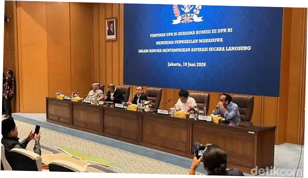 Dasco dkk Terima Mahasiswa yang Demo Depan DPR