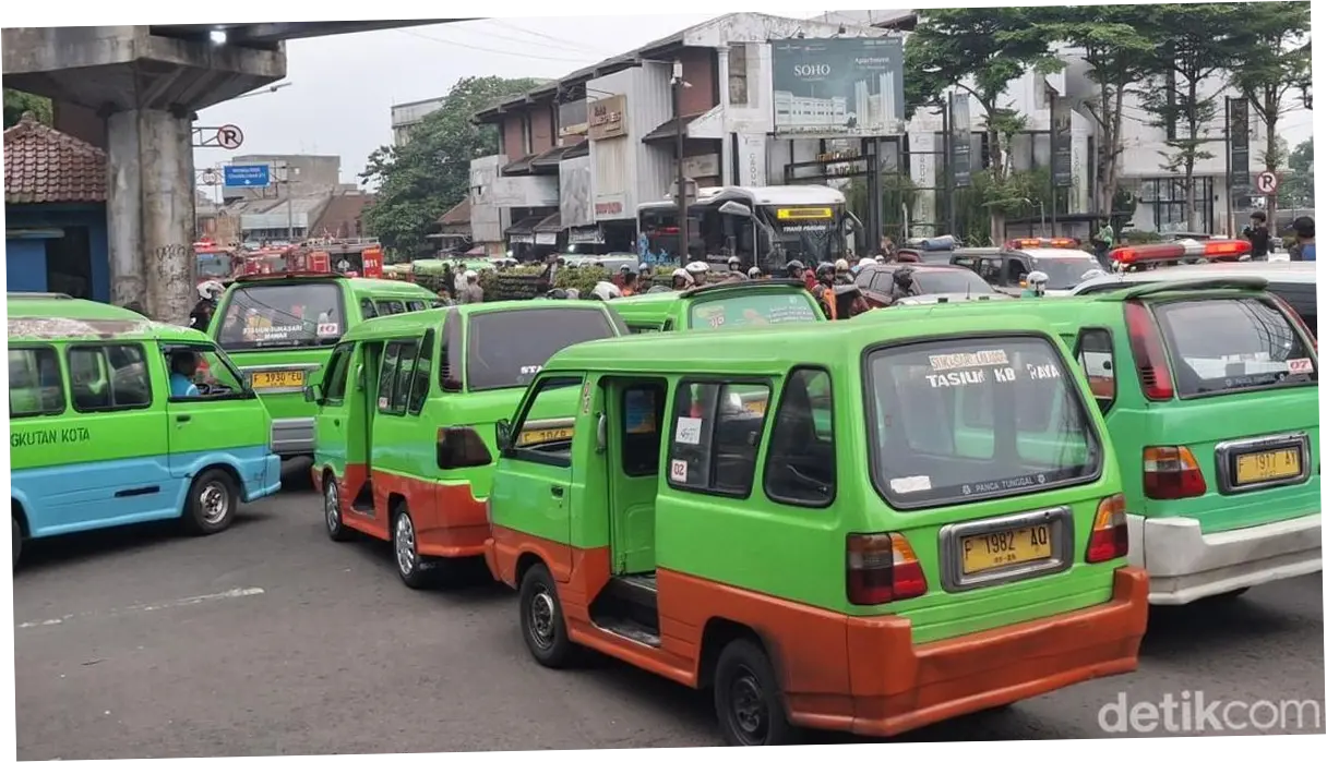 Dishub Bakal Tertibkan 1.780 Angkot di Atas 20 Tahun yang Beroperasi di Bogor
