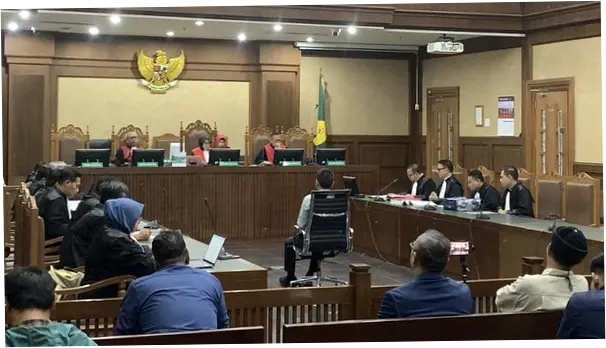 Jaksa: Eks Ketua Ombudsman Disuap Rp 4,8 M untuk Nyatakan Ada Maladministrasi
