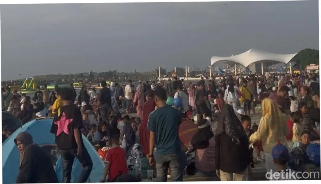 Membludak, 62 Ribu Warga Padati Ancol di Hari Terakhir Masuk Gratis