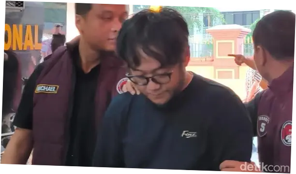 Peran Frans Anak Buah Fredy Pratama: Kendalikan Uang, Edarkan Narkoba di RI