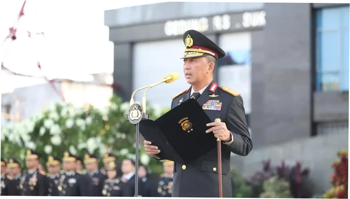 Pimpin Upacara 1 Juni, Kapolda Sumsel Ajak Anak Muda Jadikan Pancasila 'Living Ideology'