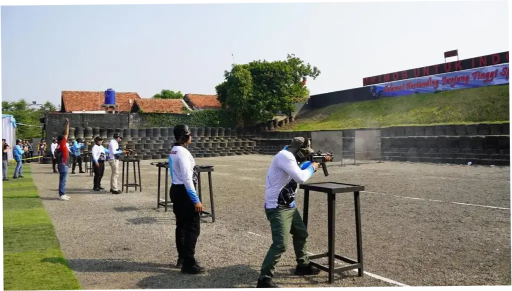 Polda Metro Gelar Lomba Menembak Kapolda Cup Sambut Hari Bhayangkara ke-80