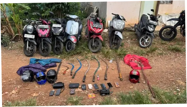 Polisi Gagalkan Rencana Tawuran di Bekasi, 3 Orang Bawa Sajam Diamankan