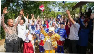 Prabowo Beri Alat Drumben untuk SDN Sukabumi Usai Viral Pakai Barang Bekas