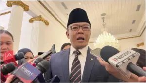 Sugiono Tanggapi Dino, Ungkap Pentingnya Pertemuan Langsung Saat Diplomasi