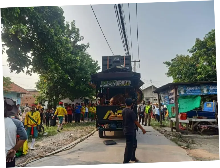 Tragedi Penarik Sound Sisingaan Tersengat Listrik di Cikarang, 3 Orang Tewas