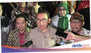 Fenomena Gunung Kawi: Menbud Fadli Zon Tinjau Keragaman Budaya