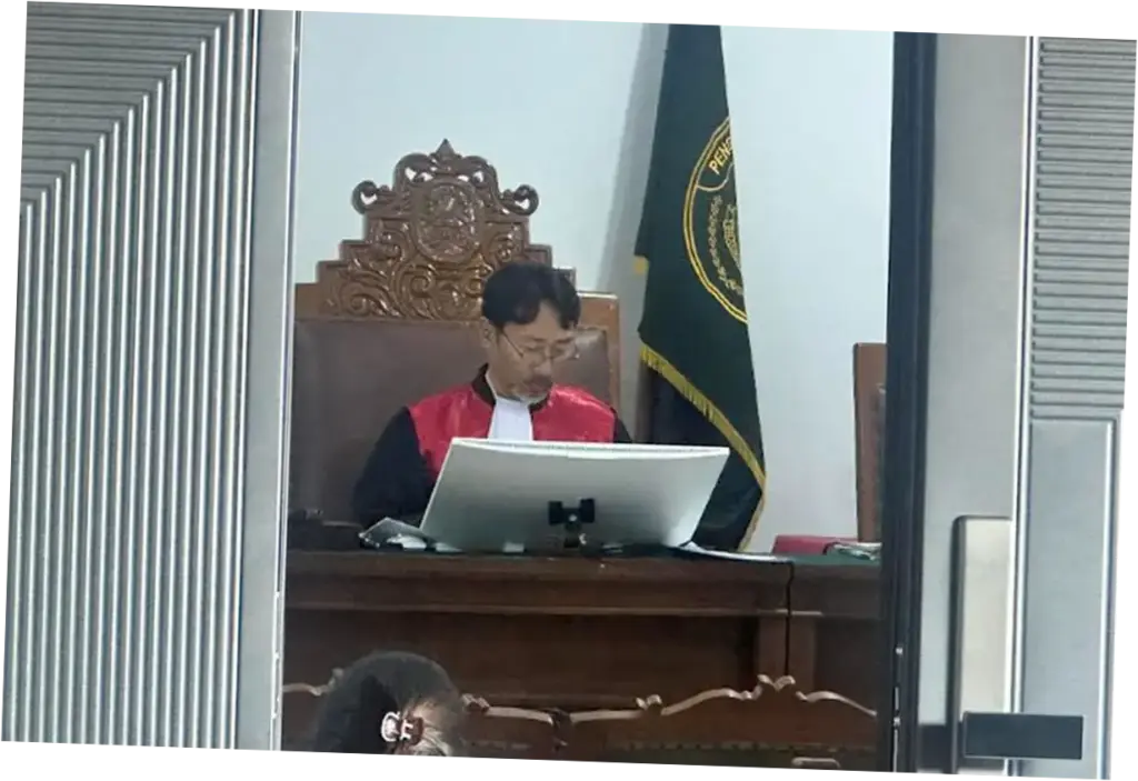 Hakim Tolak Praperadilan Asrul Azis, Status Tersangka Korupsi Kuota Haji Sah