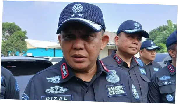 KLH Bakal Usut Tuntas Kebakaran TPA Jatiwaringin, Ungkit Sanksi Tahun 2025