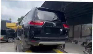 KPK Temukan Land Cruiser Suap yang Disembunyikan Bupati Kuansing di Siantar