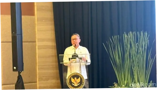 Menko Pangan Soroti Nasib Buruh Tani: Saatnya Kembalikan Hak dan Kesejahteraan Mereka