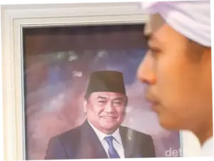 Mereka Mengenang Rachmat Gobel yang Berpulang